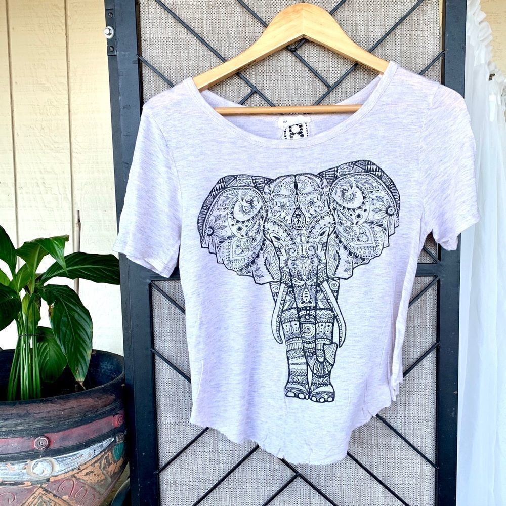 Moonchild Elephant Lace Back T Shirt Medium